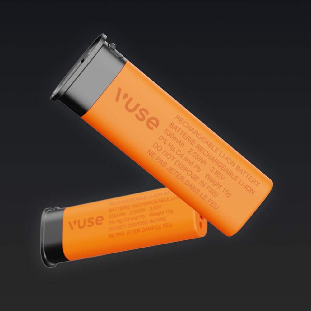 Two orange Vuse Ultra Device McLaren rechargeable batteries are displayed on a dark background, one upright and one horizontal, with specs in English and French—part of the Vuse smart vape collection.